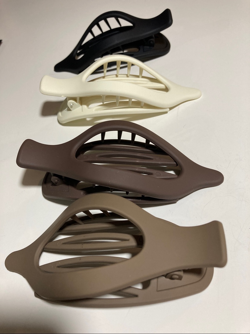 Women’s Set Of Four Hair Clips